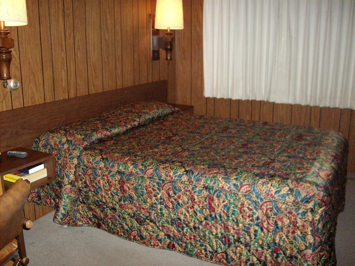 The Village Inn Motel & Restaurant Challis Exterior foto
